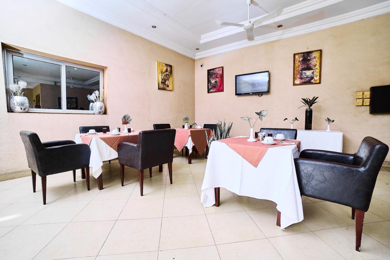 Dunia Hotel Bamako Centre Zewnętrze zdjęcie